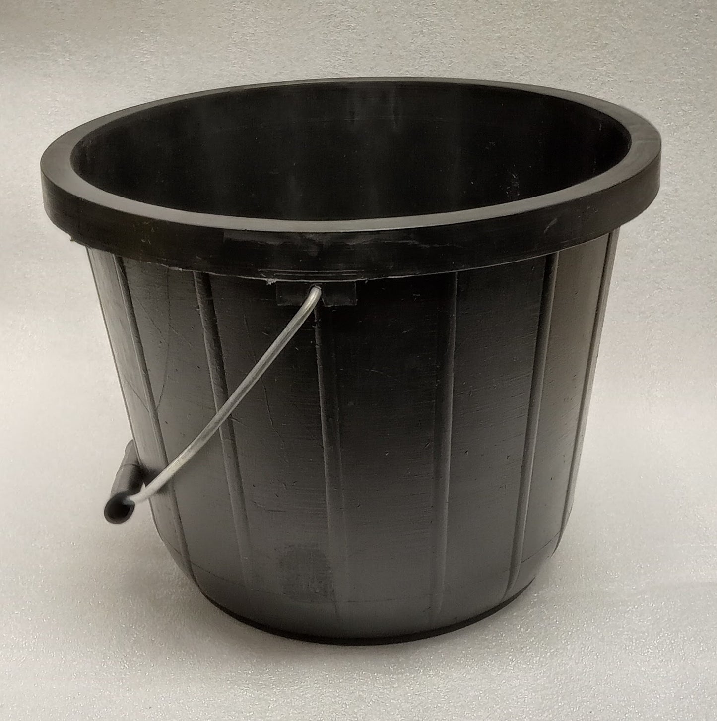 Calf Feed Bucket Black