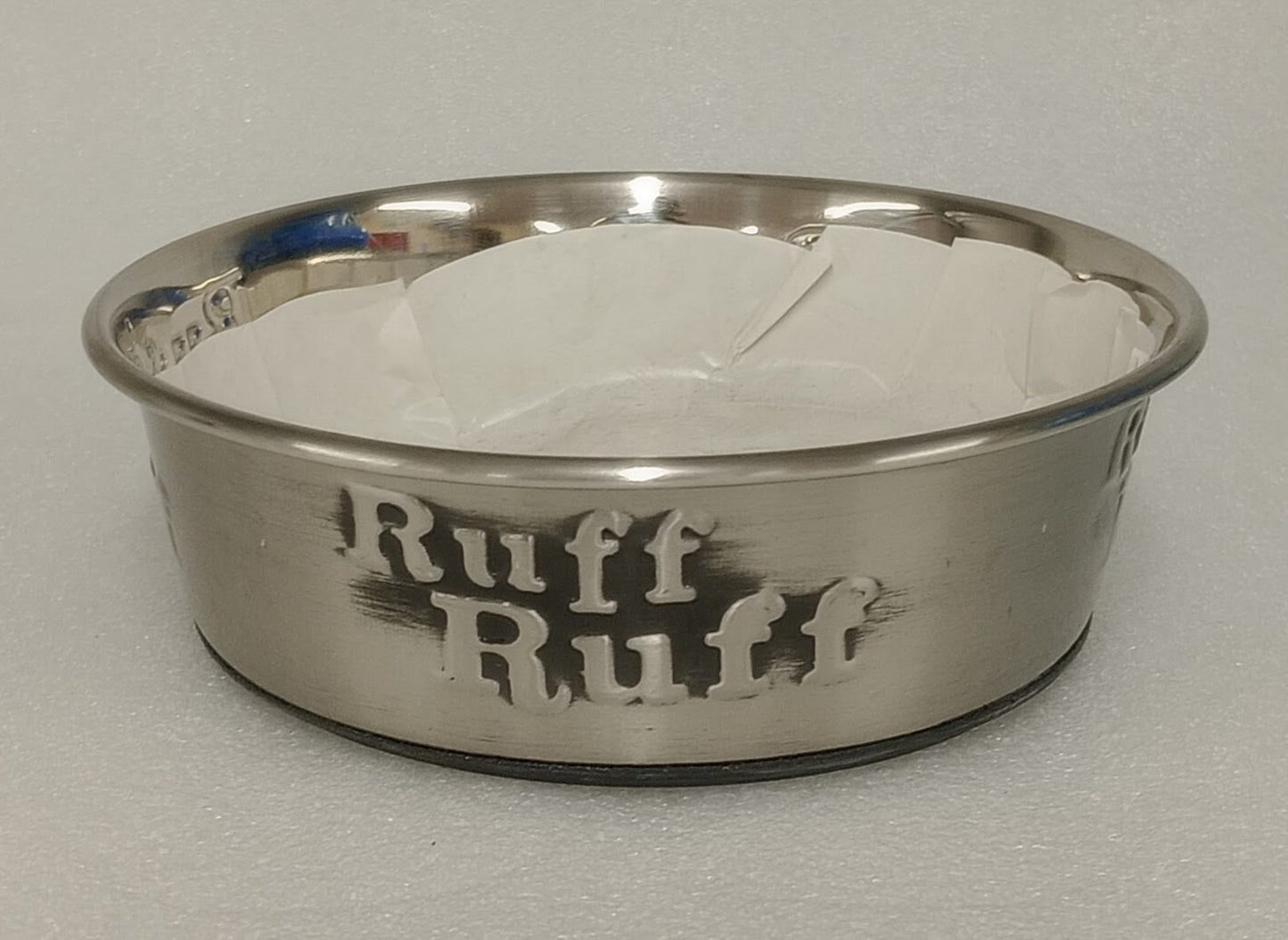 EMBOSSED DOG BOWL 900ML