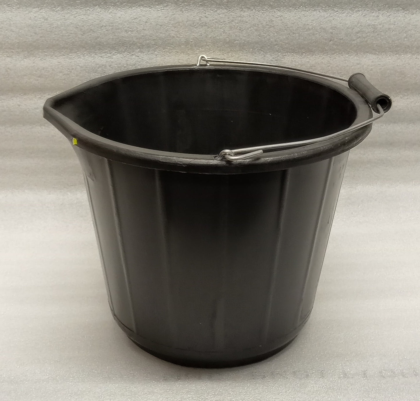 Black Agri Bucket